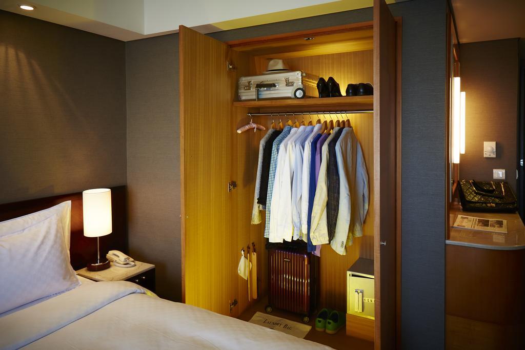 Welcome Hotel Тайпей Екстериор снимка