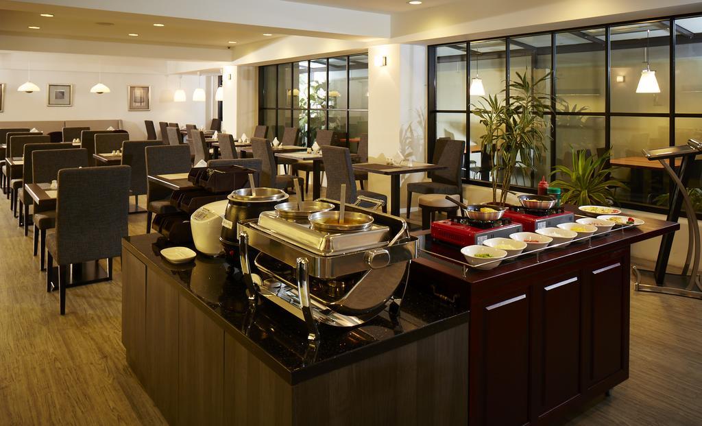 Welcome Hotel Тайпей Екстериор снимка