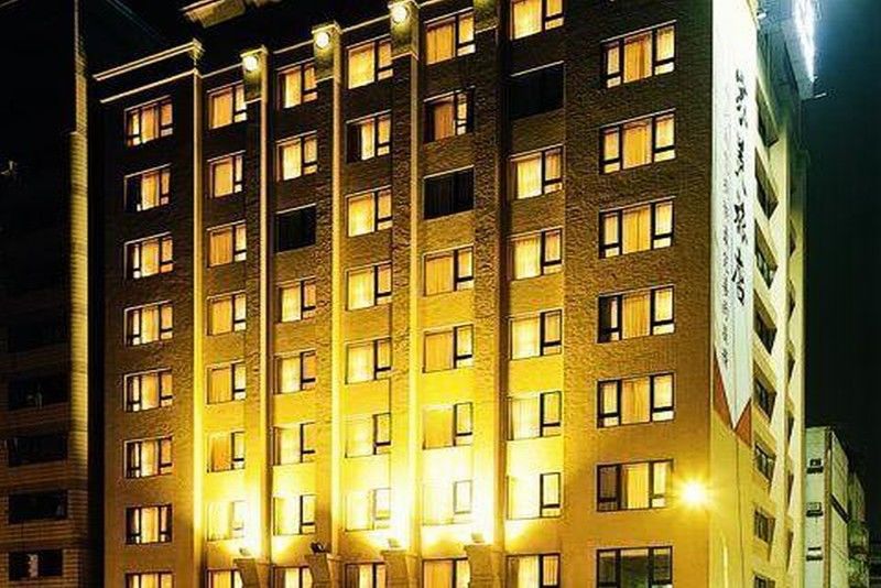 Welcome Hotel Тайпей Екстериор снимка