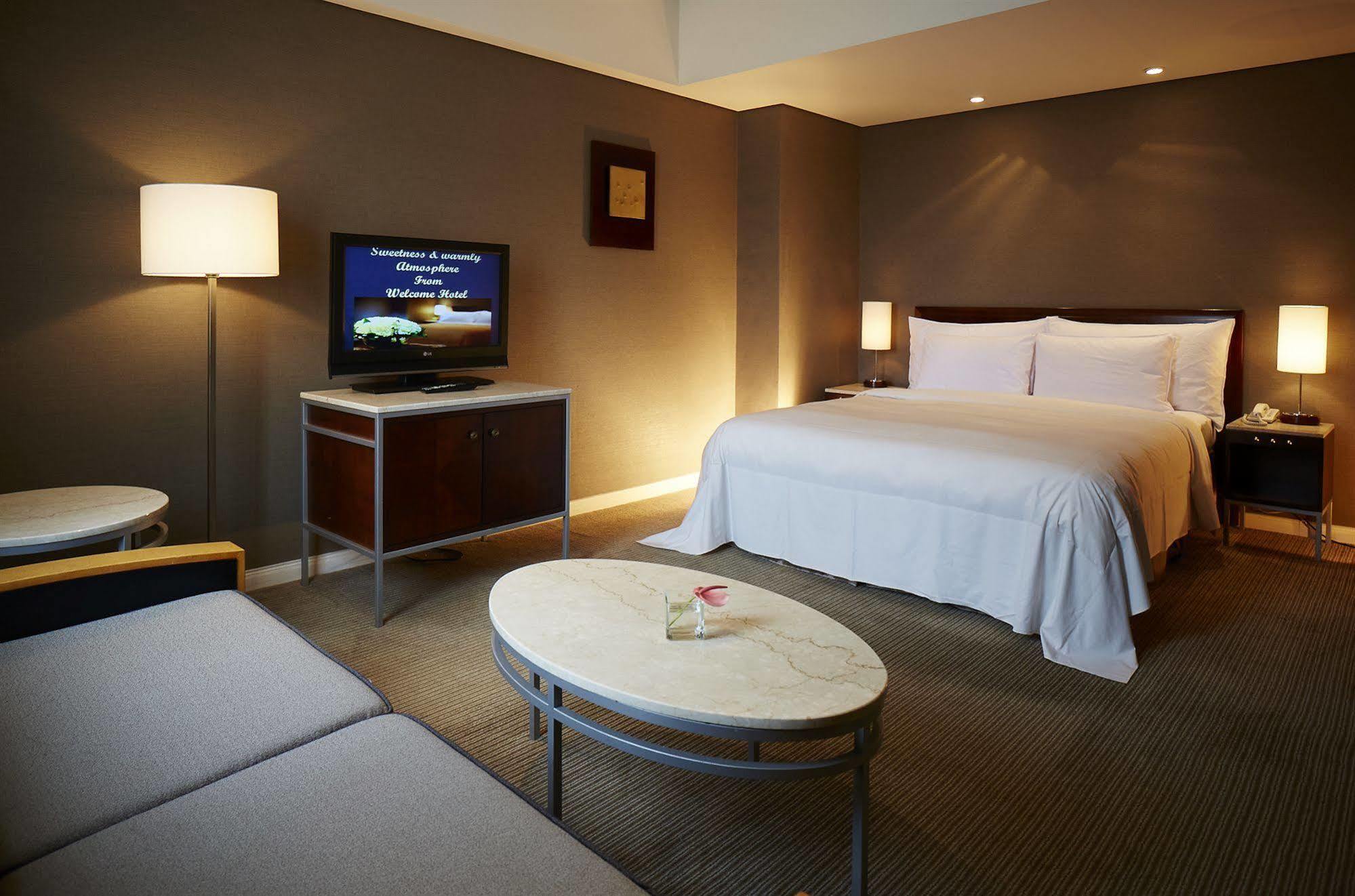 Welcome Hotel Тайпей Екстериор снимка